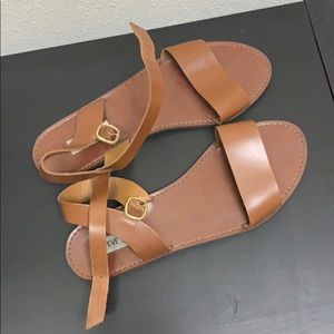 Brown sandals from Steve Madden